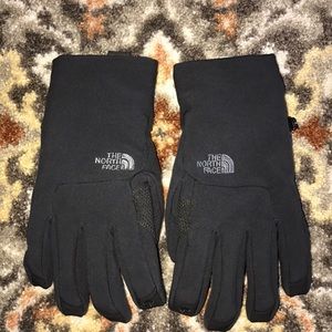 North  Face URpowered gloves sz Lrg